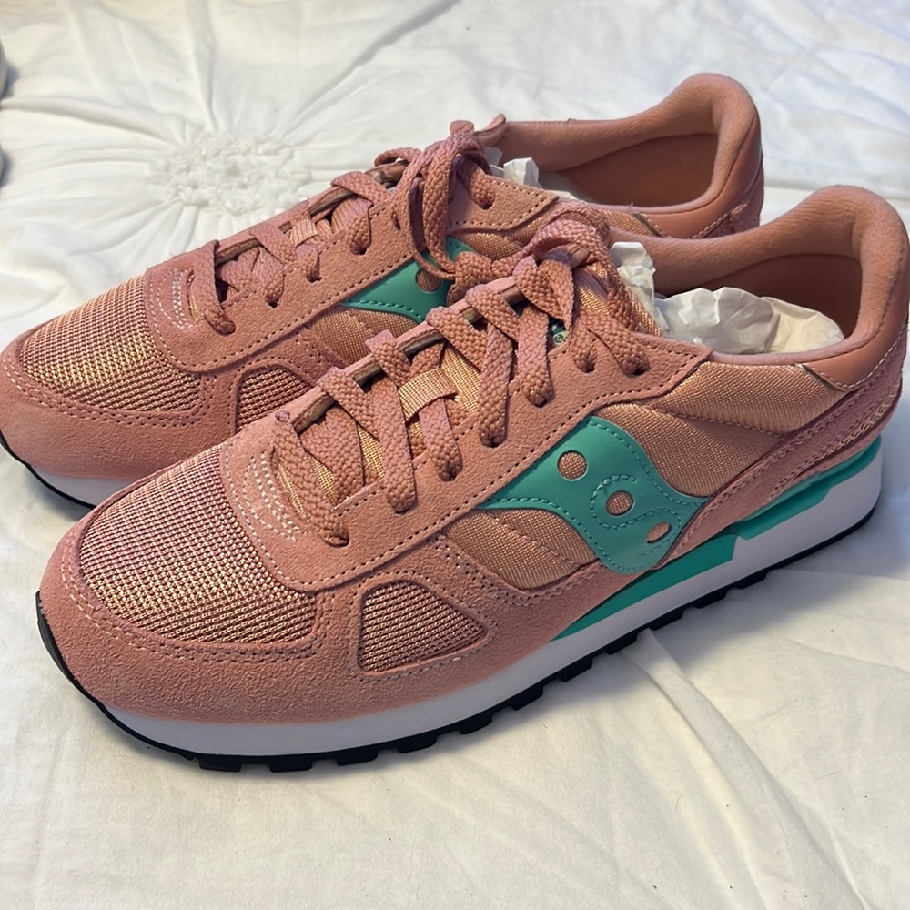 Saucony sneakers pink and turquoise, size 9.5. New, never worn